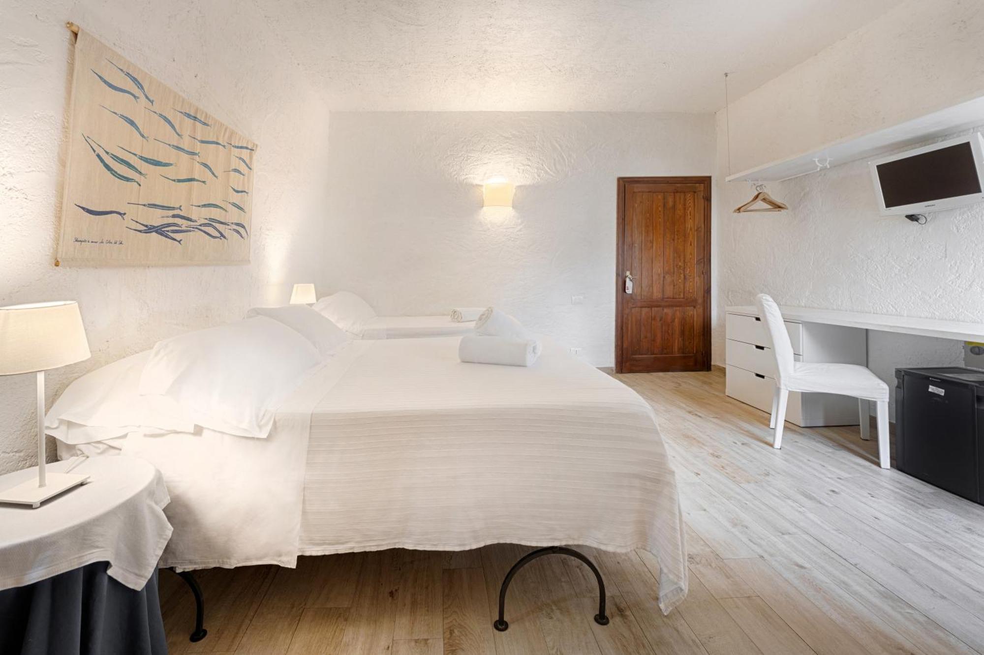 Hotel Villa Mediterranea Lido di Noto Room photo